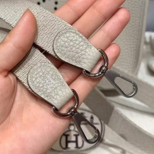 Hermes Evelyne 16 CM Bag Handmade In Taurillon Clemence Leather Silver Hardware 8L Beton - Image 12