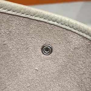 Hermes Evelyne 16 CM Bag Handmade In Taurillon Clemence Leather Silver Hardware 8L Beton - Image 11
