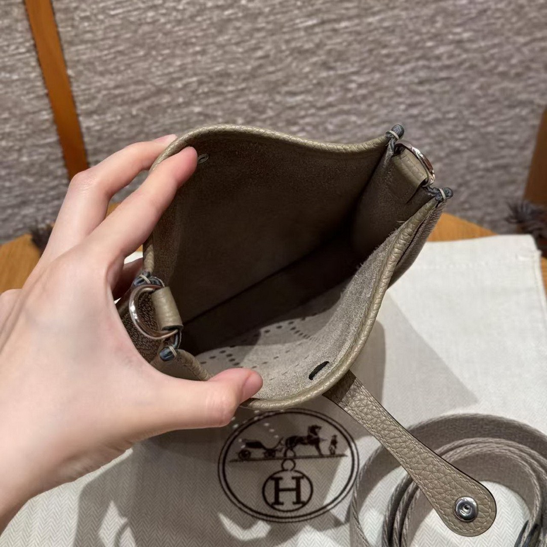 Hermes Evelyne 16 CM Bag Handmade In Epsom Calfskin Leather Sliver Hardware 8Q Beige Marfa - Image 14