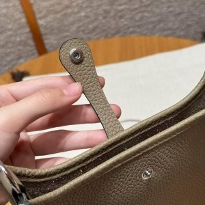 Hermes Evelyne 16 CM Bag Handmade In Epsom Calfskin Leather Sliver Hardware 8Q Beige Marfa - Image 10