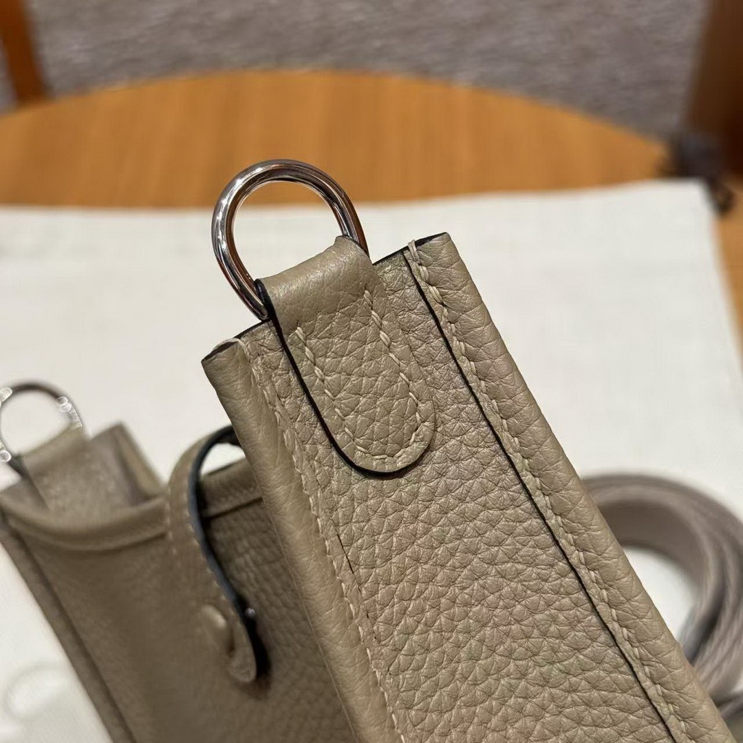 Hermes Evelyne 16 CM Bag Handmade In Epsom Calfskin Leather Sliver Hardware 8Q Beige Marfa - Image 9