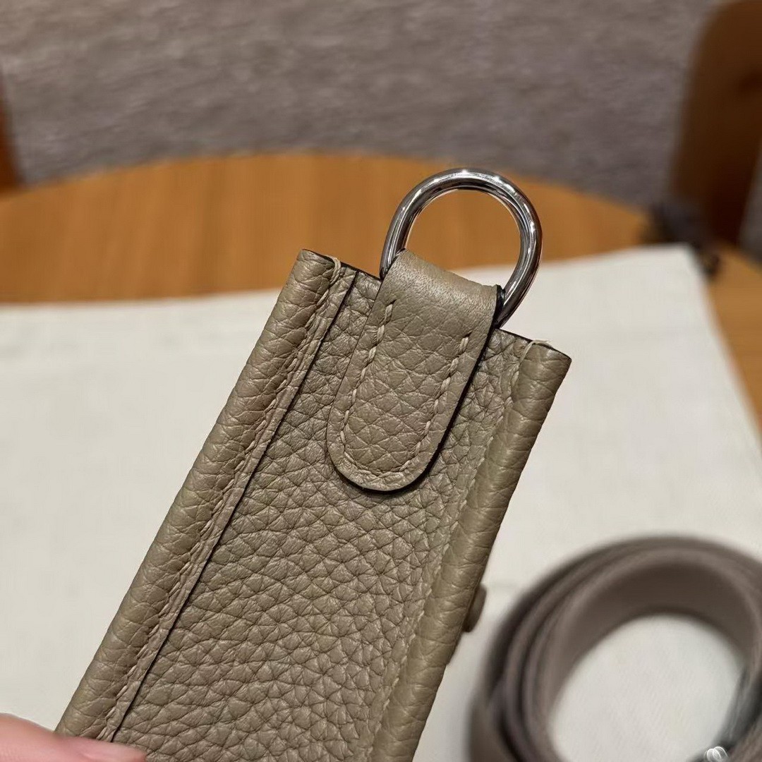 Hermes Evelyne 16 CM Bag Handmade In Epsom Calfskin Leather Sliver Hardware 8Q Beige Marfa - Image 8