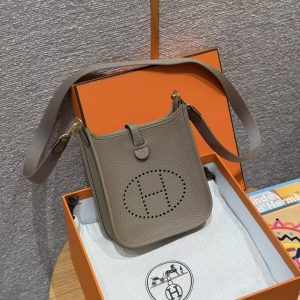 Hermes Evelyne 16 CM Bag Handmade In Taurillon Clemence Leather Gold Hardware 8Q Beige Marfa - Image 2