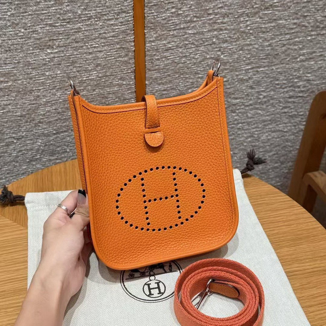 Hermes Evelyne 16 CM Bag Handmade In Taurillon Clemence Leather Silver Hardware 93 Orange