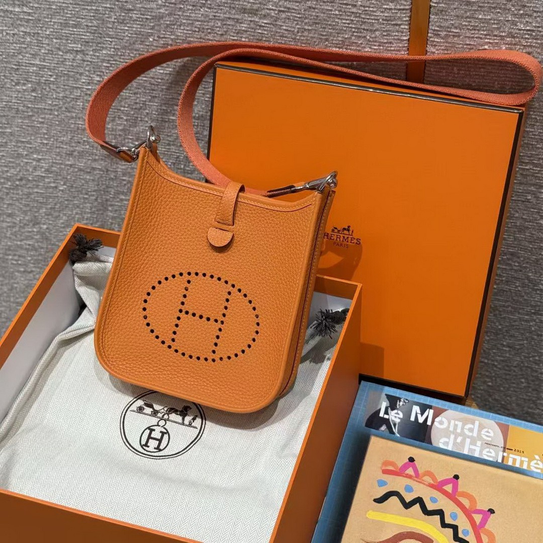 Hermes Evelyne 16 CM Bag Handmade In Taurillon Clemence Leather Silver Hardware 93 Orange - Image 9