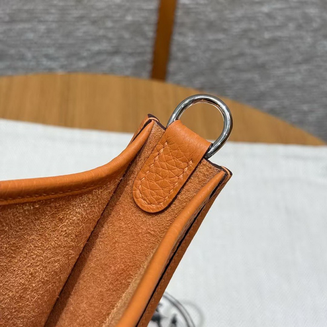 Hermes Evelyne 16 CM Bag Handmade In Taurillon Clemence Leather Silver Hardware 93 Orange - Image 5