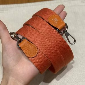 Hermes Evelyne 16 CM Bag Handmade In Taurillon Clemence Leather Silver Hardware 93 Orange - Image 4