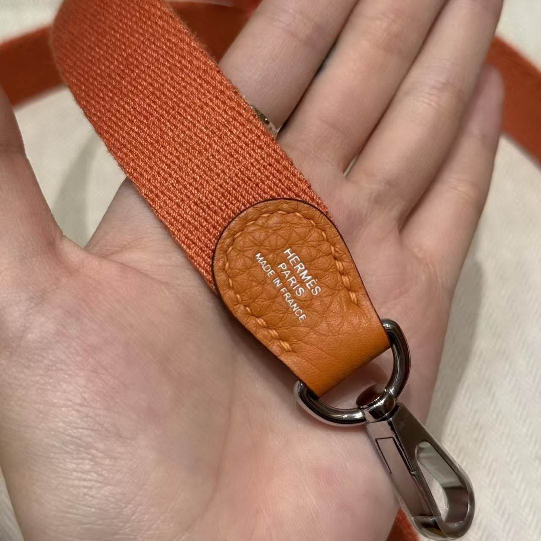 Hermes Evelyne 16 CM Bag Handmade In Taurillon Clemence Leather Silver Hardware 93 Orange - Image 3