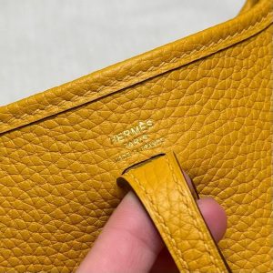 Hermes Evelyne 16 CM Bag Handmade In Taurillon Clemence Leather Gold Hardware 9D Jaune Amber - Image 14