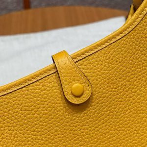 Hermes Evelyne 16 CM Bag Handmade In Taurillon Clemence Leather Gold Hardware 9D Jaune Amber - Image 11