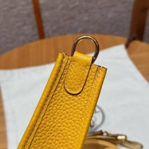 Hermes Evelyne 16 CM Bag Handmade In Taurillon Clemence Leather Gold Hardware 9D Jaune Amber - Image 9