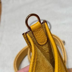 Hermes Evelyne 16 CM Bag Handmade In Taurillon Clemence Leather Gold Hardware 9D Jaune Amber - Image 7