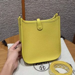 Hermes Evelyne 16 CM Bag Handmade In Taurillon Clemence Leather Silver Hardware 9O Jaune Naples - Image 2