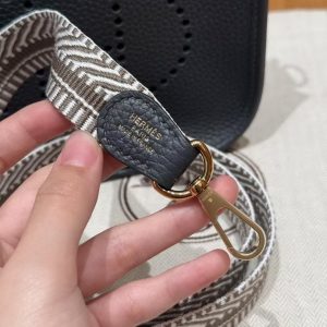 Hermes Evelyne 16 CM Bag Handmade In Epsom Calfskin Leather Gold Hardware H0 Gigs Misty - Image 5