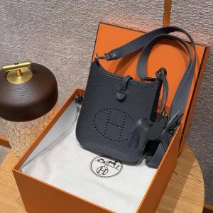 Hermes Evelyne 16 CM Bag Handmade In Taurillon Clemence Leather Sliver Hardware H0 Girs Misty - Image 11