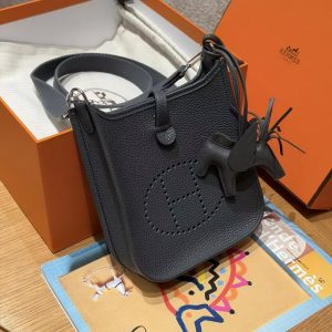 Hermes Evelyne 16 CM Bag Handmade In Taurillon Clemence Leather Sliver Hardware H0 Girs Misty - Image 10