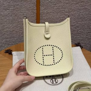 Hermes Evelyne 16 CM Bag Handmade In Taurillon Clemence Leather Silver Hardware I8 Jaune Milton