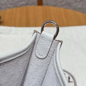 Hermes Evelyne 16 CM Bag Handmade In Taurillon Clemence Leather Silver Hardware M4 Girs Pale - Image 6