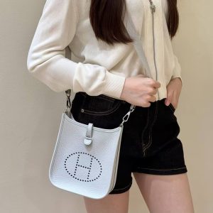 Hermes Evelyne 16 CM Bag Handmade In Taurillon Clemence Leather Sliver Hardware T0 Blue Brume - Image 4