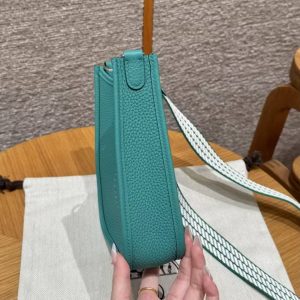 Hermes Evelyne 16 CM Bag Handmade In Taurillon Clemence Leather Silver Hardware U1 Vert Verone - Image 17