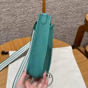 Hermes Evelyne 16 CM Bag Handmade In Taurillon Clemence Leather Silver Hardware U1 Vert Verone - Image 16