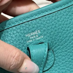 Hermes Evelyne 16 CM Bag Handmade In Taurillon Clemence Leather Silver Hardware U1 Vert Verone - Image 13