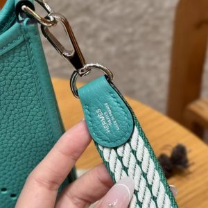 Hermes Evelyne 16 CM Bag Handmade In Taurillon Clemence Leather Silver Hardware U1 Vert Verone - Image 4