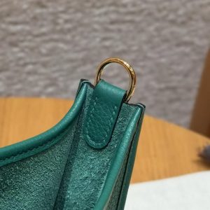 Hermes Evelyne 16 CM Bag Handmade In Epsom Calfskin Leather Gold Hardware U4 Vert Vertigo - Image 11