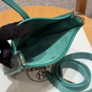Hermes Evelyne 16 CM Bag Handmade In Epsom Calfskin Leather Gold Hardware U4 Vert Vertigo - Image 10