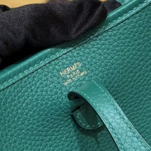 Hermes Evelyne 16 CM Bag Handmade In Epsom Calfskin Leather Gold Hardware U4 Vert Vertigo - Image 7