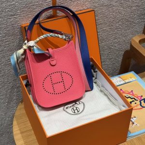 Hermes Evelyne 16 CM Bag Handmade In Taurillon Clemence Leather Silver Hardware U5 Rose Lipstick - Image 10