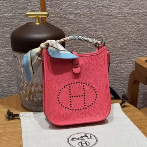 Hermes Evelyne 16 CM Bag Handmade In Taurillon Clemence Leather Silver Hardware U5 Rose Lipstick - Image 8