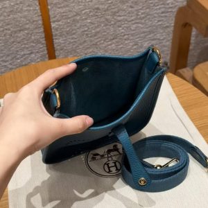Hermes Evelyne 16 CM Bag Handmade In Epsom Calfskin Leather Gold Hardware W0 Vert Bosphore - Image 14