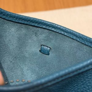 Hermes Evelyne 16 CM Bag Handmade In Epsom Calfskin Leather Gold Hardware W0 Vert Bosphore - Image 6