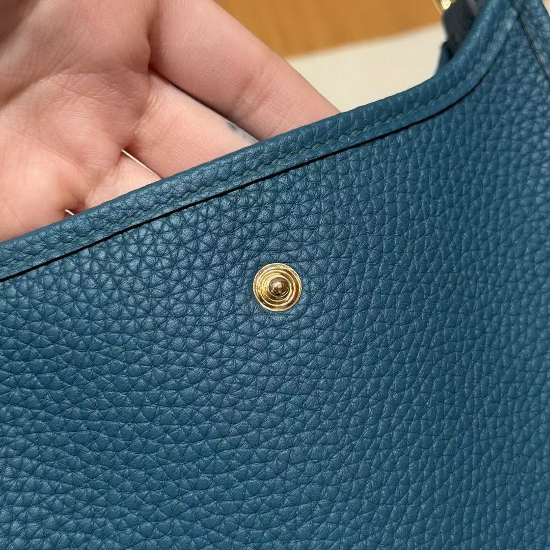 Hermes Evelyne 16 CM Bag Handmade In Epsom Calfskin Leather Gold Hardware W0 Vert Bosphore - Image 5