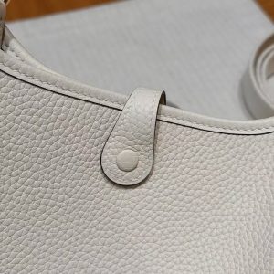 Hermes Evelyne 16 CM Bag Handmade In Taurillon Clemence Leather Gold Hardware l2 Nata - Image 9