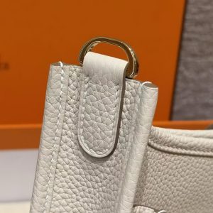 Hermes Evelyne 23 CM Bag Handmade In Taurillon Clemence Leather Gold Hardware 10 Craie - Image 19