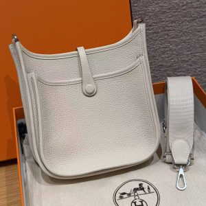 Hermes Evelyne 23 CM Bag Handmade In Taurillon Clemence Leather Silver Hardware 10 Craie - Image 2