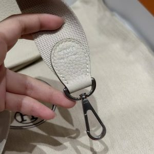 Hermes Evelyne 23 CM Bag Handmade In Taurillon Clemence Leather Silver Hardware 10 Craie - Image 4