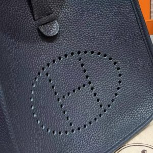 Hermes Evelyne 23 CM Bag Handmade In Taurillon Clemence Leather Gold Hardware 2Z Blue Niut - Image 9