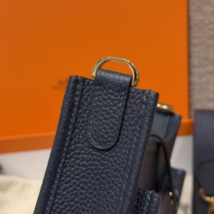 Hermes Evelyne 23 CM Bag Handmade In Taurillon Clemence Leather Gold Hardware 2Z Blue Niut - Image 6