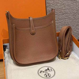 Hermes Evelyne 23 CM Bag Handmade In Taurillon Clemence Leather Gold Hardware 37 Gold - Image 2