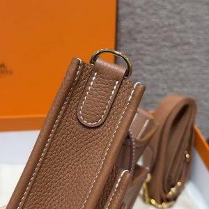 Hermes Evelyne 23 CM Bag Handmade In Taurillon Clemence Leather Gold Hardware 37 Gold - Image 7
