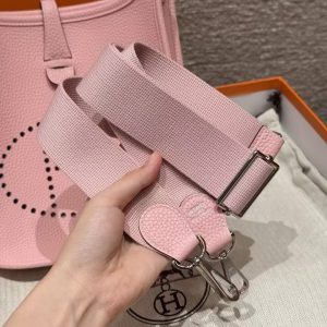Hermes Evelyne 23 CM Bag Handmade In Taurillon Clemence Leather Silver Hardware 3q Rose Sakura - Image 4