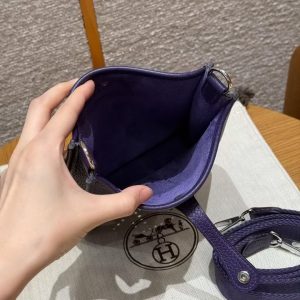 Hermes Evelyne 16 CM Bag Handmade In Taurillon Clemence Leather Silver Hardware 3w Prunoir - Image 15