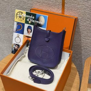 Hermes Evelyne 16 CM Bag Handmade In Taurillon Clemence Leather Silver Hardware 3w Prunoir - Image 11