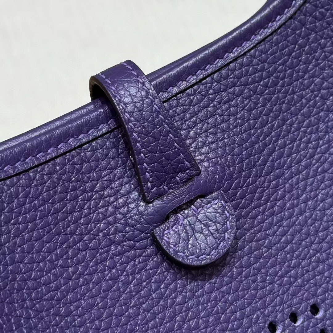 Hermes Evelyne 16 CM Bag Handmade In Taurillon Clemence Leather Silver Hardware 3w Prunoir - Image 10
