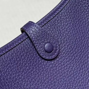 Hermes Evelyne 16 CM Bag Handmade In Taurillon Clemence Leather Silver Hardware 3w Prunoir - Image 9