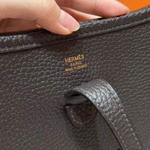 Hermes Evelyne 23 CM Bag Handmade In Taurillon Clemence Leather Gold Hardware 46 Ebene - Image 15