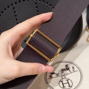 Hermes Evelyne 23 CM Bag Handmade In Taurillon Clemence Leather Gold Hardware 46 Ebene - Image 5
